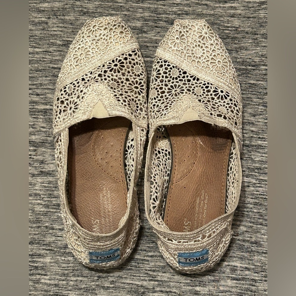 Tom’s Ladies Slip On Lace Shoes Size 10 - Picture 2 of 5